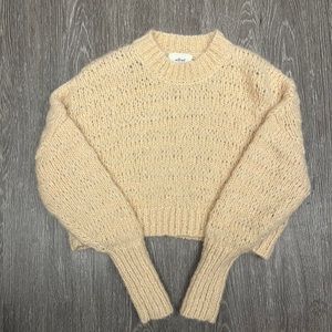 Aritzia tan cableknit sweater. 26% alpaca, 36% wool. Size S